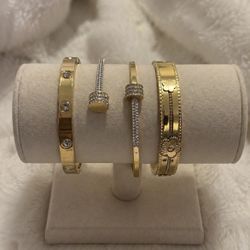 Gold Color stainless Steel Bracelet 