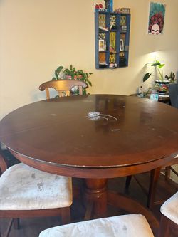 Kitchen table