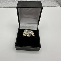 Gents Diamond Cluster Ring 14Karat For Sale! 