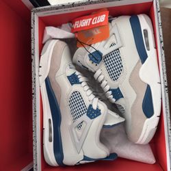 Jordan 4 