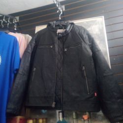 Large Men's Levi Coat 