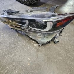 2022 2023  2024 manda Cx5 Cx-5 Headlight  Part
