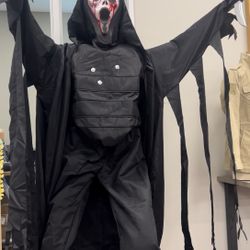 Scream Ghost Face Animatronic 2026 Spirit Halloween