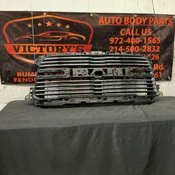 DODGE RAM 2500 GRILLE 2019-2024 OEM 