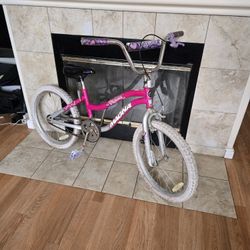 Magna Precious Pearls 20" Bike
