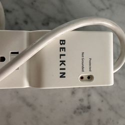 BELKIN POWER STATION PLUG