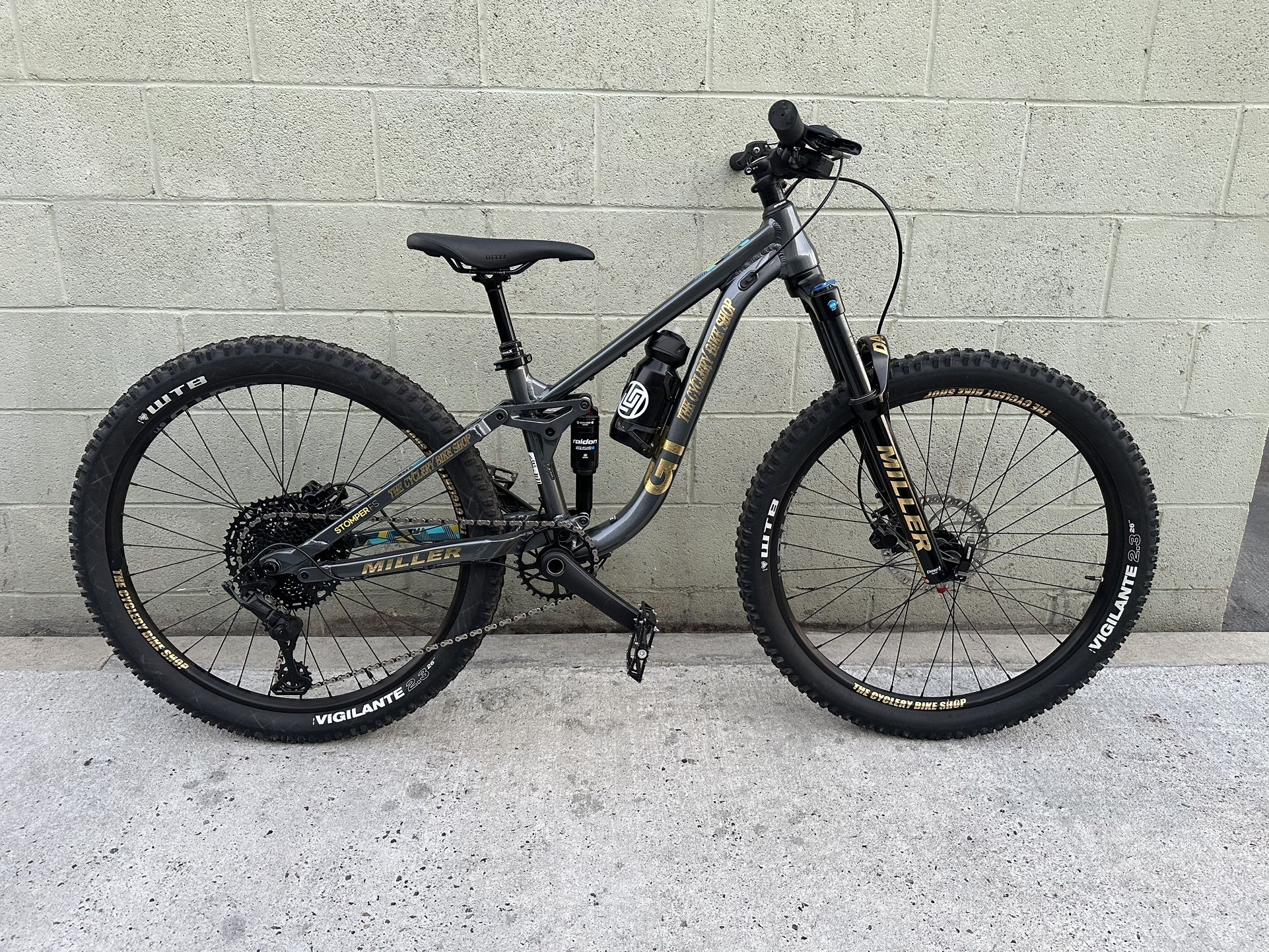 26 Inch GT STOMPER PRO