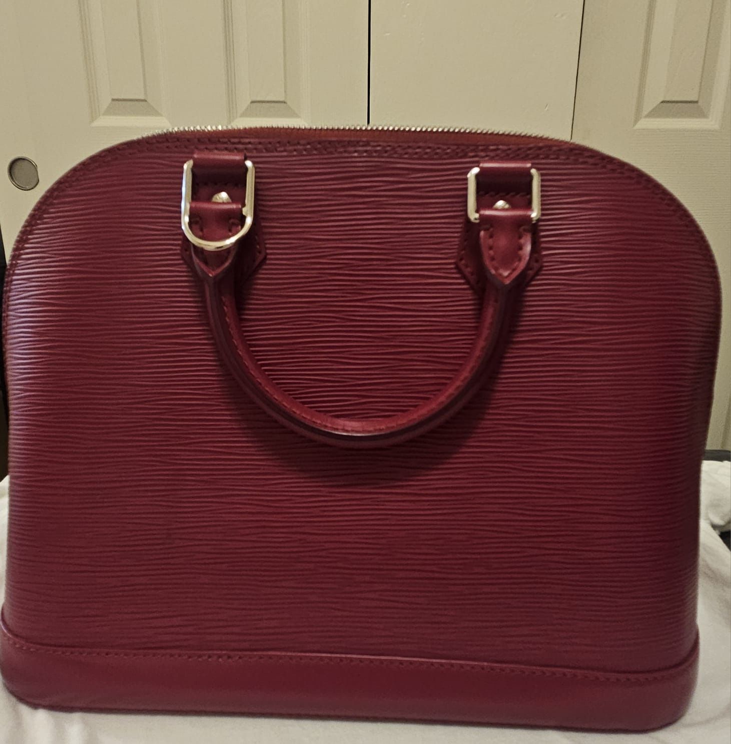 Louis Vuitton Purse And Wallet