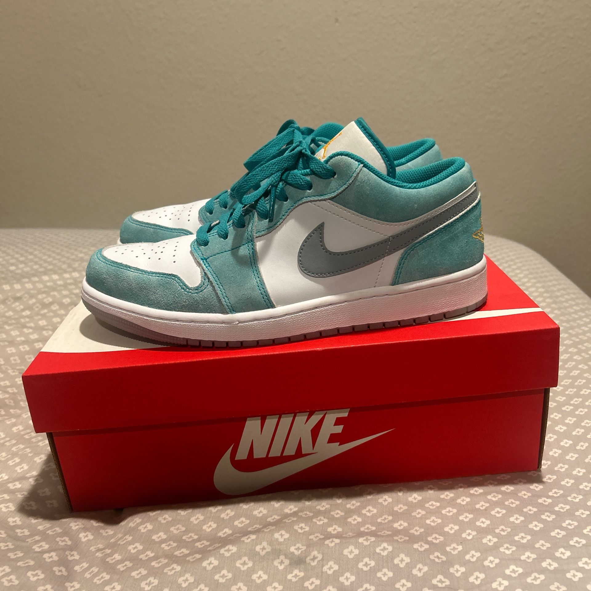 Nike Jordan 1 Lows “New Emerald”
