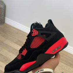 Jordan 4 