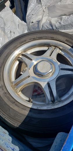 Son Pars Un Carro Toyota Tengo Las 4 Son 195 60R 14