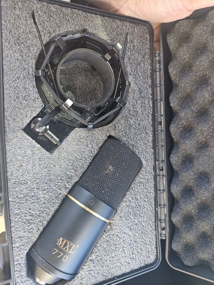 MXL 770 Condenser Microphone