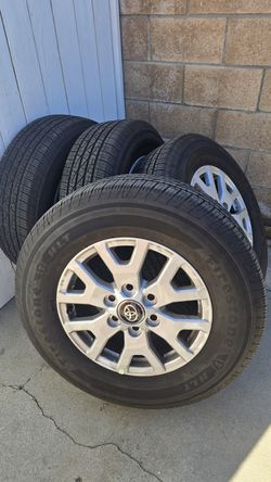 Toyota Tacoma Rims and Tire