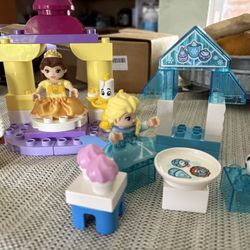 DISNEY Lego DUPLO BELLE'S BALLROOM and frozen tea party