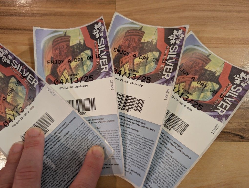 Lift Tickets (4) for Silver Mountain Resort in Kellogg