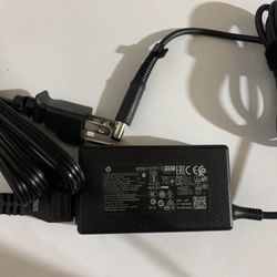 HP 65w laptop Charger 