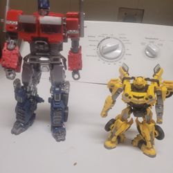 Optimus Prime and Bumblebee 