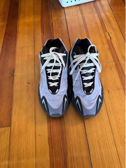 Yeezy 700