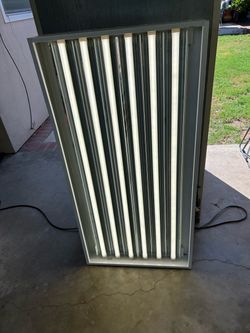 Led shop light fixture.