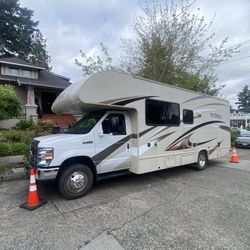 2016 26 Ft Freedom elite 15k Miles