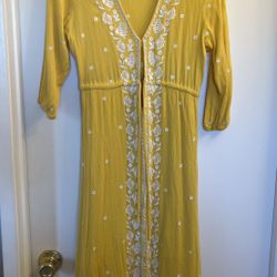 Bright Yellow Embroidered Dress – Size S