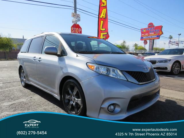 2014 Toyota Sienna