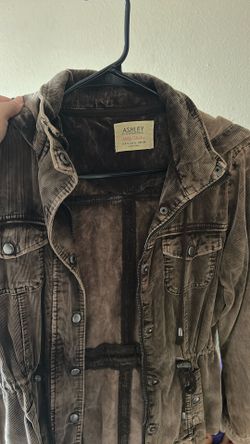 Gently Used Size Small