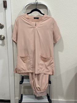 Women’s Large Scrub Sets