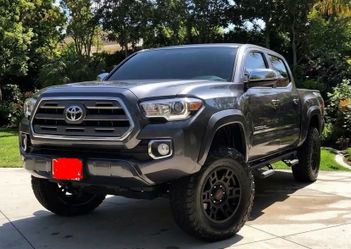 2017 Toyota Tacoma