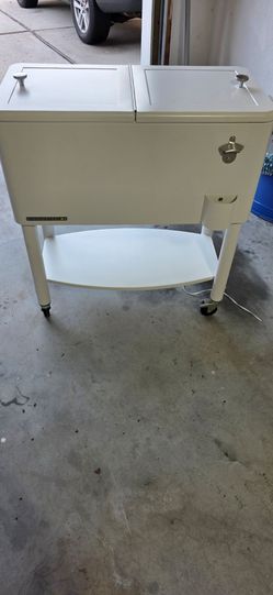 80 quart patio  cooler