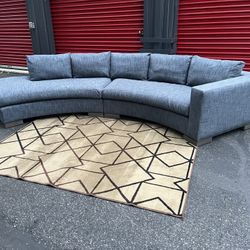Curved Sectional Couch !! Michael Weiss!! Delivery Available 🚚!! Dimensions: 160” Length x 27” Height x 41” Depth