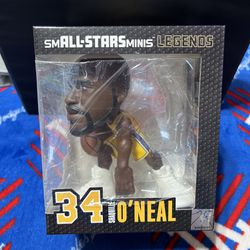 Lakers Shaq smALL-STARS Mini Vinyl Figure New In Box