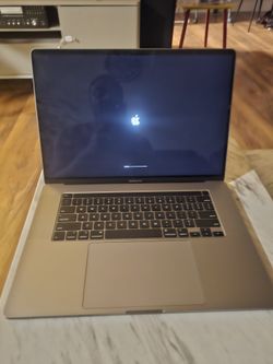 MacBook Pro 16" i7 16gb RAM 512gb SSD 9th generation