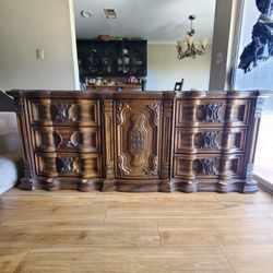 Wooden Nine Drawer Antique Dresser 