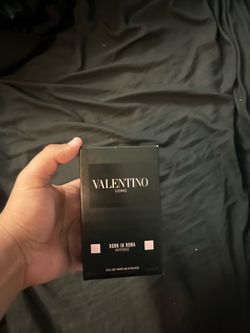 Valentino uomo born in Roma intense
