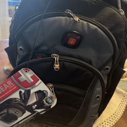 SWISSGEAR  BACKPACK