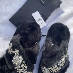 EXPRESS SLIPPERS WITH RHINESTONES