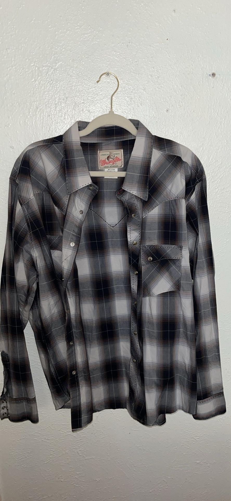 Men’s Wrangler Button Up