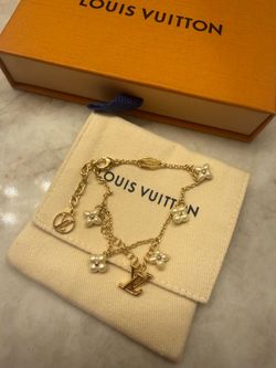 Louis Vuitton pearl bracelet