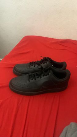 Black Nike court vision