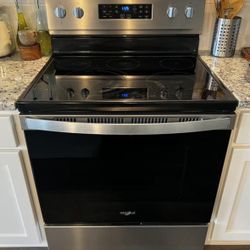 Whirlpool electric Stove 