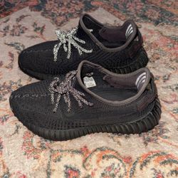 Adidas Yeezy Boost 350 V2 ‘Black Non-Reflective’