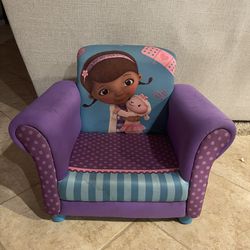 Kid, Toddler, children’s upholstered couch chair - doc mcstuffins- Disney 