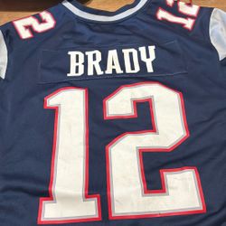 Brady 12 NFL LARGE JERSEY
