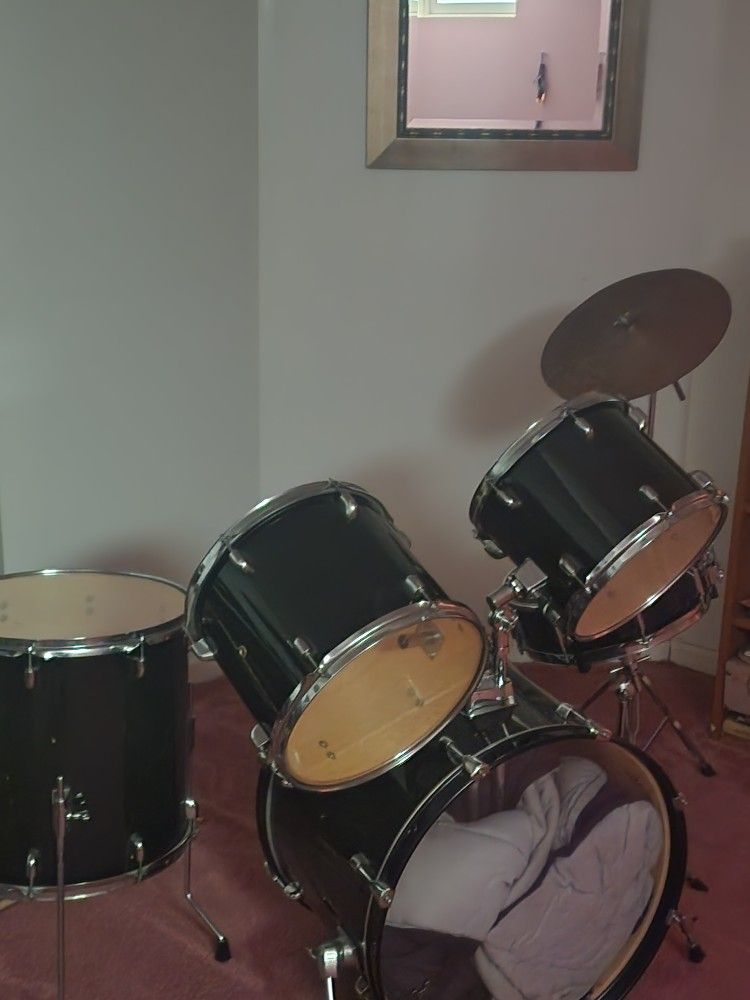 Drum Set