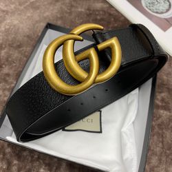 Gucci GG Gold  Black Belt New With Box As Gift 