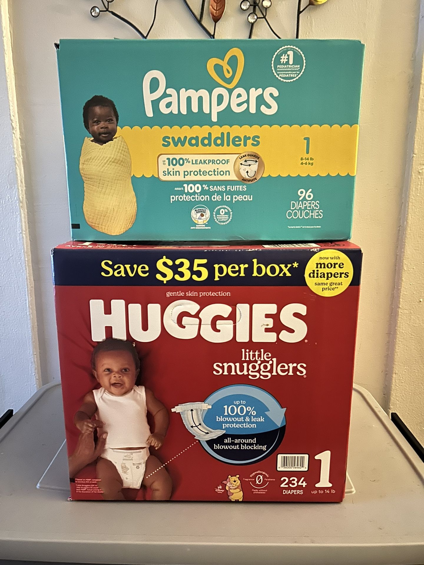 Huggies/Pampers Diapers