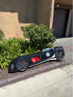 Full size corvette model for wall