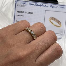 1.00 CT’s Diamond Ring 