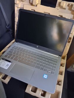 NEW IN BoX 14-inch HD